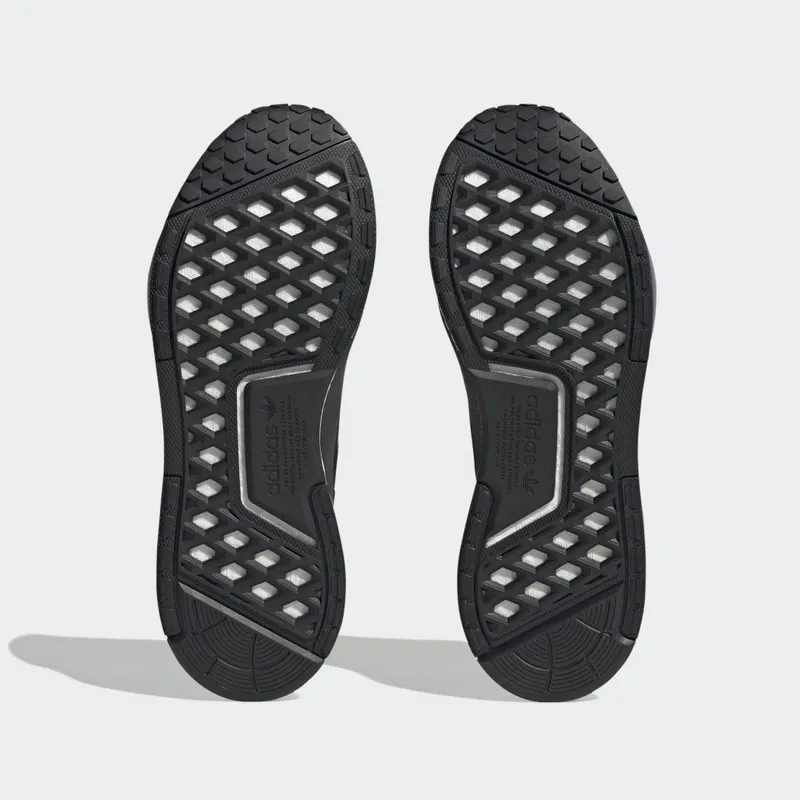 adidas NMD_V3 Core Black / Cloud White / Core Black (HP9833)