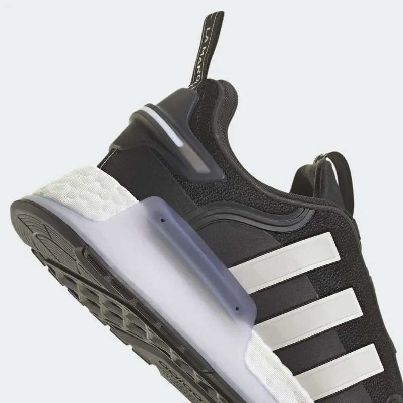adidas NMD_V3 Core Black / Cloud White / Core Black (HP9833)