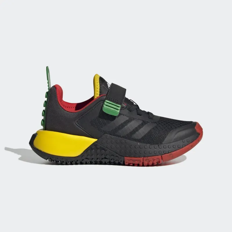 adidas adidas Sport DNA x LEGOÂ® Lifestyle met Elastische Veters en Klittenband Core Black / Core Black / Red (HQ1311)