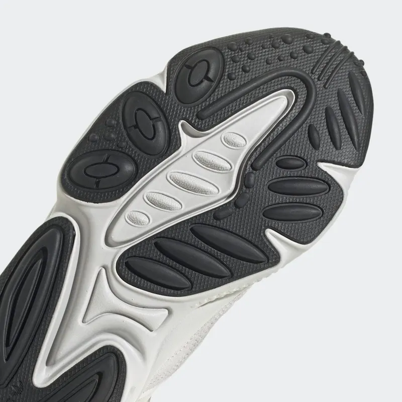 adidas OZWEEGO Grey One / Crystal White / Silver Metallic (HP6337)