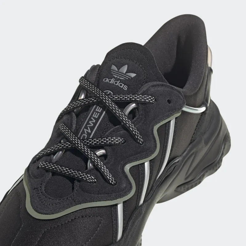 adidas OZWEEGO Core Black / Core Black / Silver Metallic (HP6336)