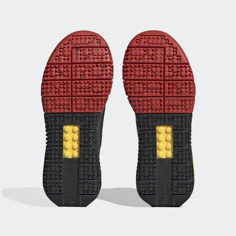 adidas adidas Sport DNA x LEGO® Core Black / Core Black / Red (HQ1313)