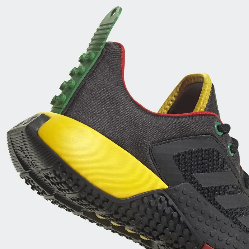 adidas adidas Sport DNA x LEGO® Core Black / Core Black / Red (HQ1313)
