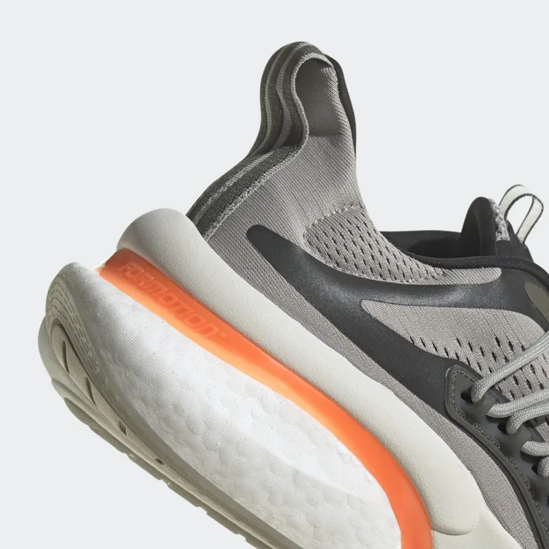 adidas Alphaboost V1 Sustainable BOOST Lifestyle Hardloopschoenen Metal Grey / Screaming Orange / Olive Strata (HP2763)