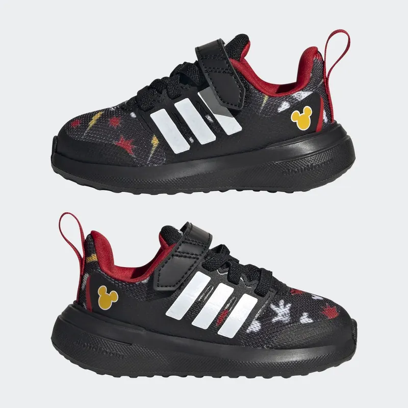adidas adidas x Disney FortaRun 2.0 Mickey Cloudfoam Sport Running met Elastische Veters en Klittenband Core Black / Bold Gold / Better Scarlet (HP8994)