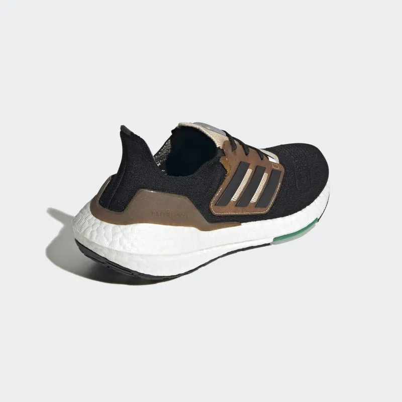 adidas Ultraboost 22 Made with Nature Core Black / Core Black / Wonder Taupe (HQ3540)