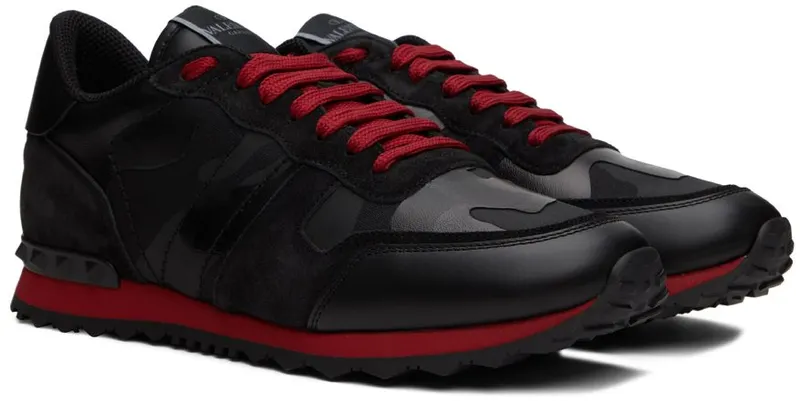 Valentino Garavani Black Rockrunner Sneakers (1Y2S0723NSD)
