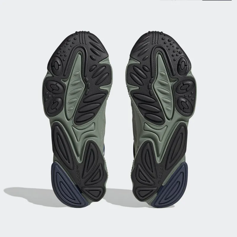 adidas OZWEEGO Silver Green / Silver Green / Black Blue Met. (HQ4376)