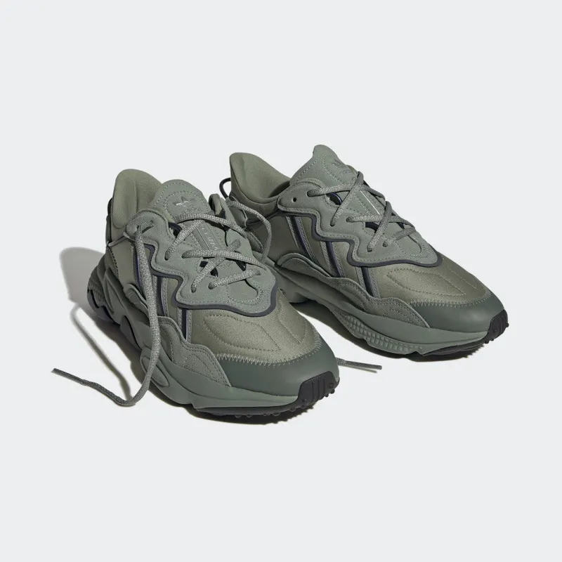 adidas OZWEEGO Silver Green / Silver Green / Black Blue Met. (HQ4376)