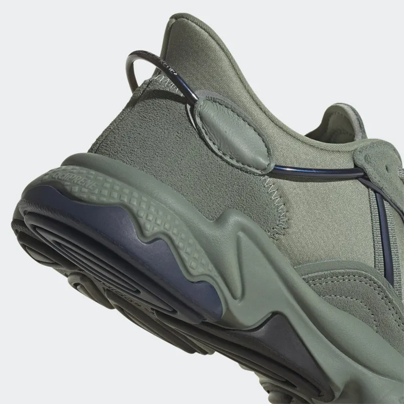 adidas OZWEEGO Silver Green / Silver Green / Black Blue Met. (HQ4376)