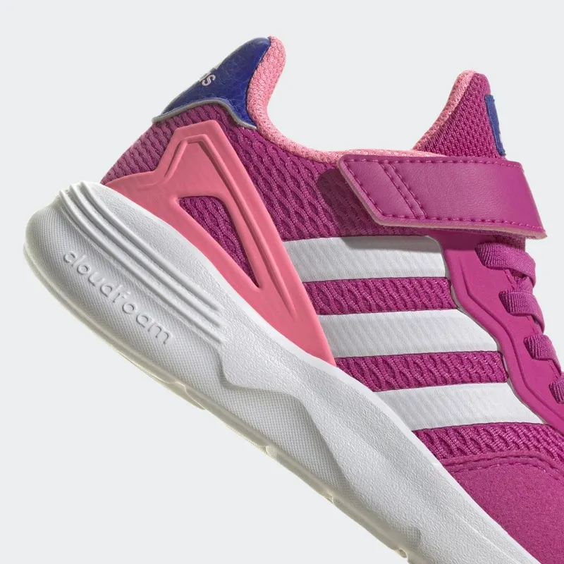 adidas Nebzed Lifestyle Running met Elastische Veters en Klittenband Lucid Fuchsia / Cloud White / Cloud White (HQ6148)