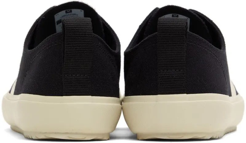 VEJA Black Nova Low-Top Sneakers (NA0101397)