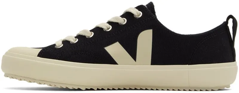 VEJA Black Nova Low-Top Sneakers (NA0101397)
