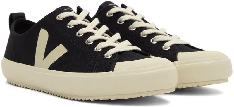 VEJA Black Nova Low-Top Sneakers (NA0101397)