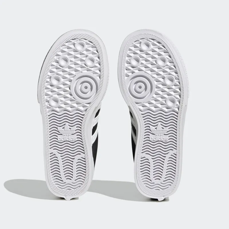adidas Nizza Platform Core Black / Cloud White / Core Black (GY9959)