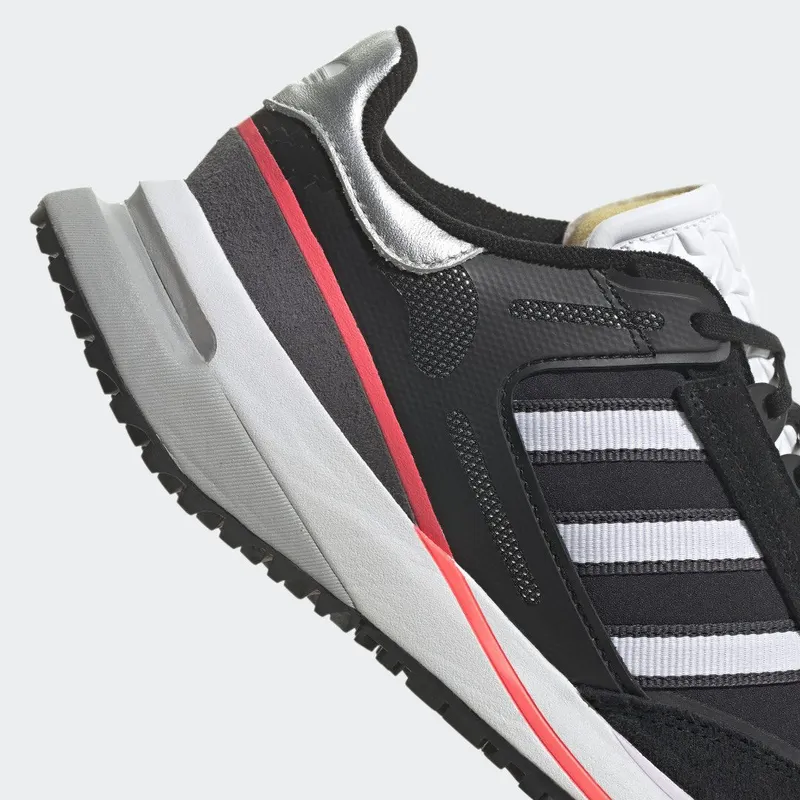adidas Valerance Core Black / Cloud White / Flash Red (GZ7025)