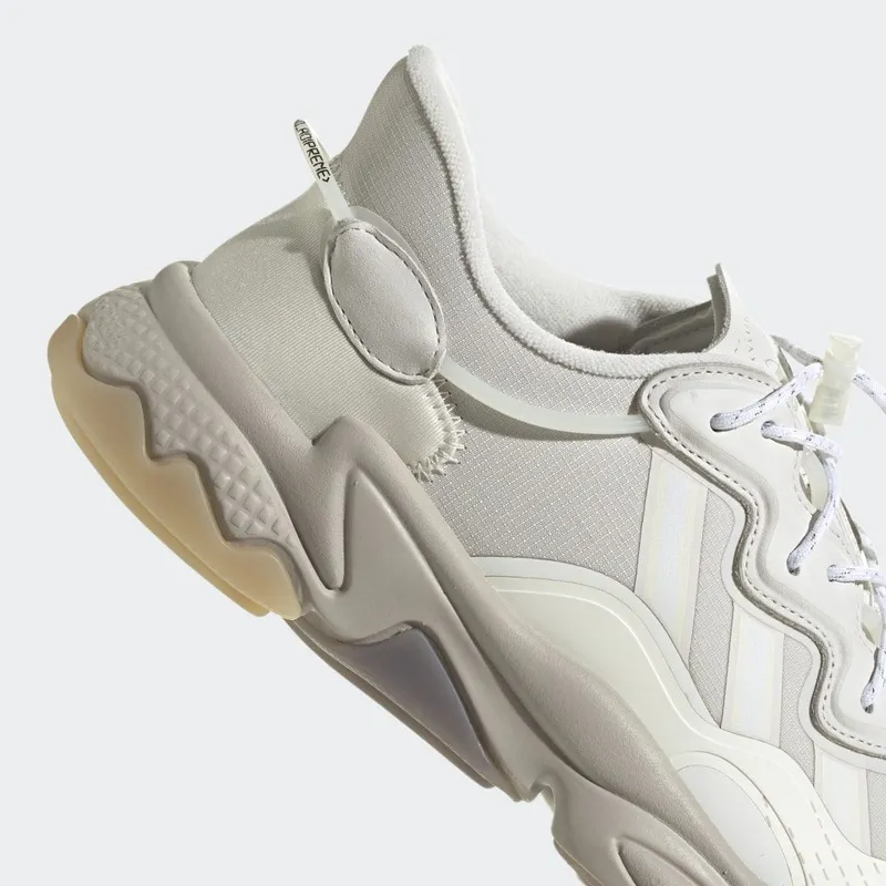 adidas OZWEEGO Aluminium / Cloud White / Off White (H03403)
