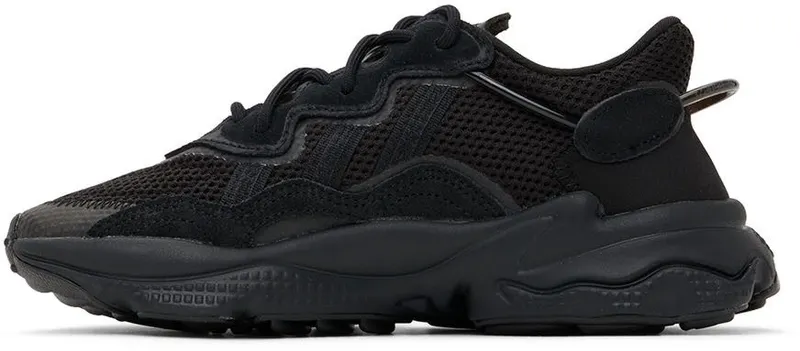 adidas OZWEEGO Core Black / Core Black / Trace Grey Met. (EE7775)