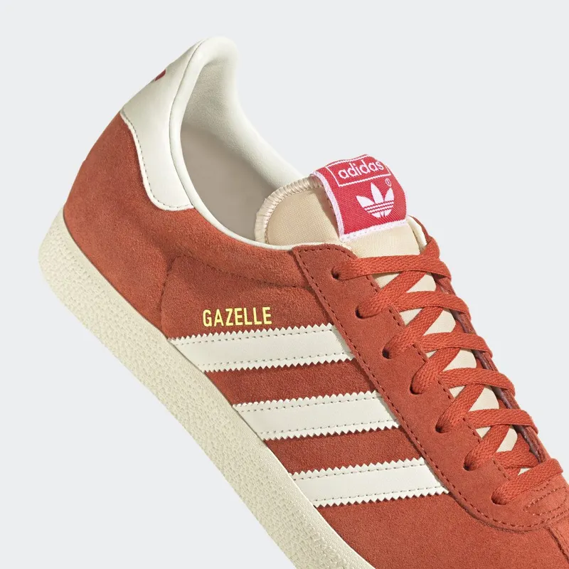 adidas Gazelle Preloved Red / Off White / Cream White (GY7339)