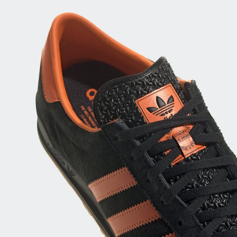 adidas Jeans Core Black / Pantone / Core Black (GY7412)