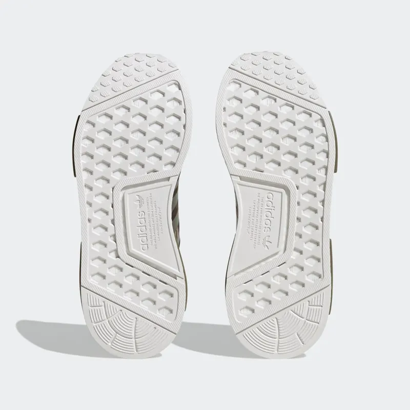 adidas NMD_R1 Olive Strata / Cloud White / Olive Strata (HQ1652)