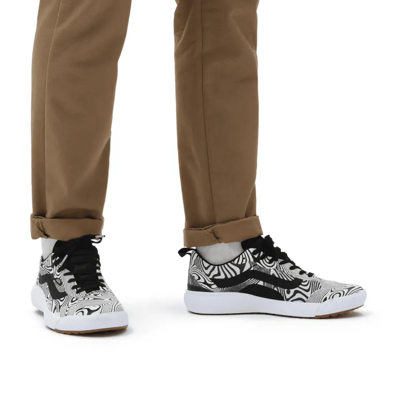 VANS Ultrarange Exo Zwart (VN0A4U1K1KP)