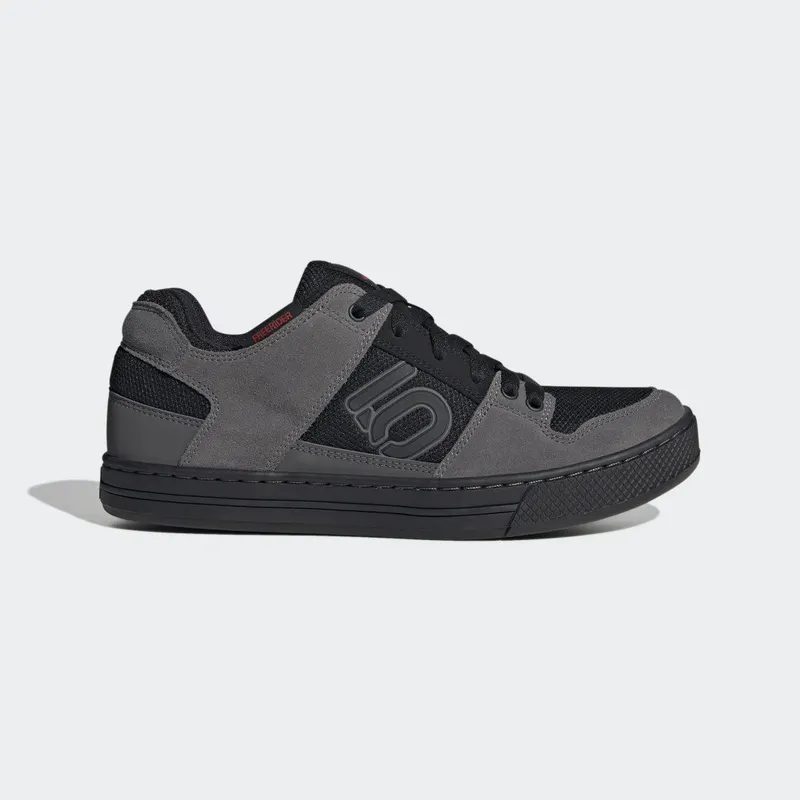 adidas FIVE TEN FREERIDER MOUNTAIN BIKE SCHOENEN Grey Five / Core Black / Grey Four (HP9936)