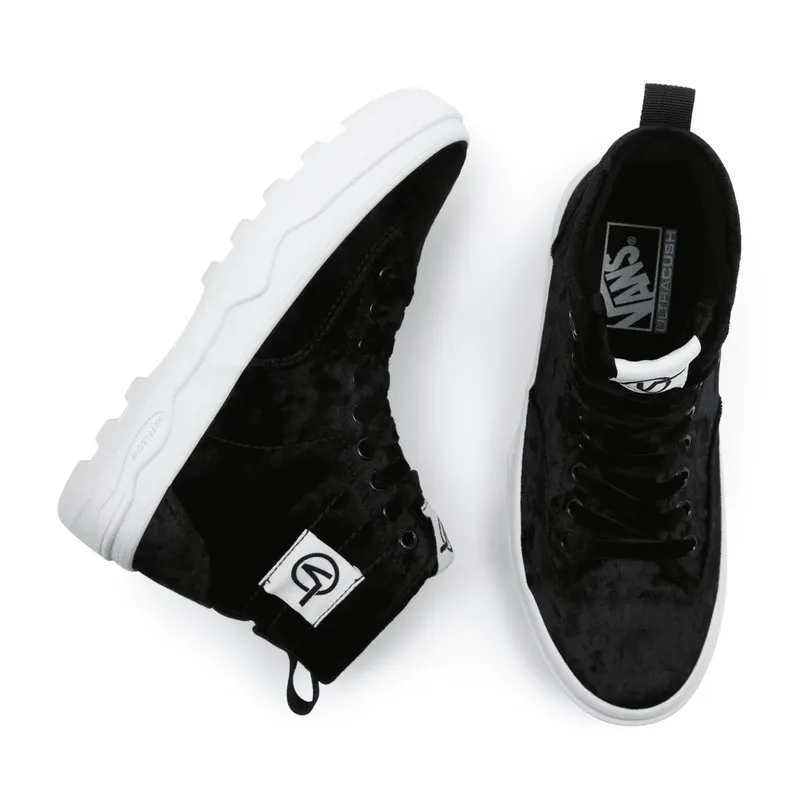 VANS Crushed Velvet Sentry Wc Zwart (VN0A4P3KA8J)