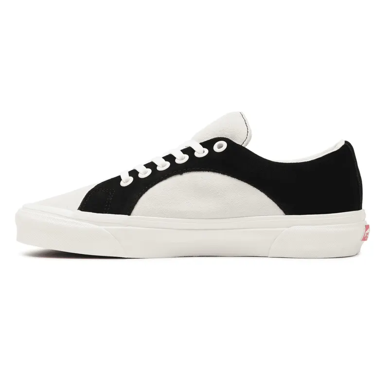VANS Anaheim Factory Lampin 86 Dx Zwart (VN0A5HZT637)