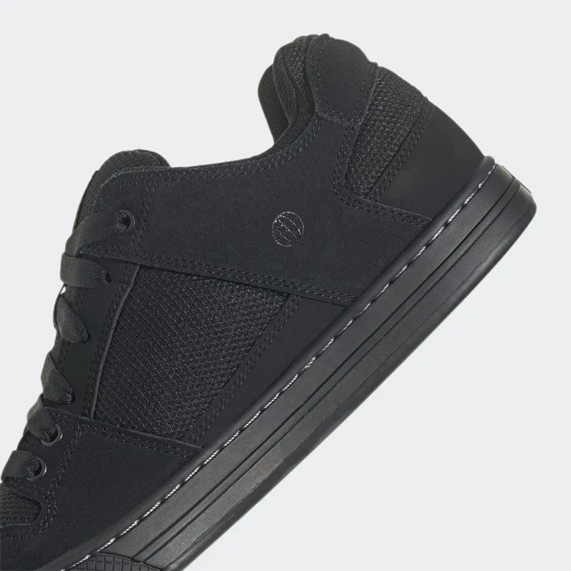 adidas FIVE TEN FREERIDER MOUNTAIN BIKE SCHOENEN Core Black / Grey Three / Core Black (HP9939)