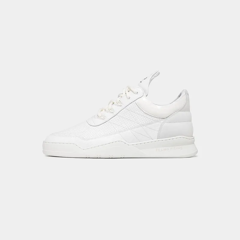 Filling Pieces Low Top Ghost Tweek All White