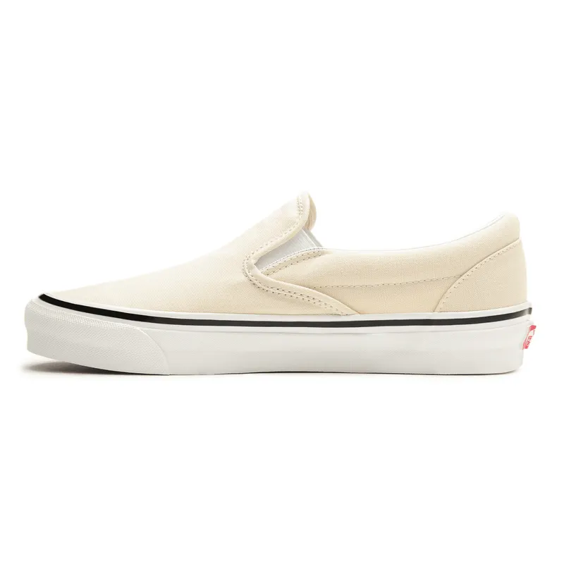 VANS Anaheim Factory Classic Slip-on 98 Dx Wit (VN0A3JEXQWP)