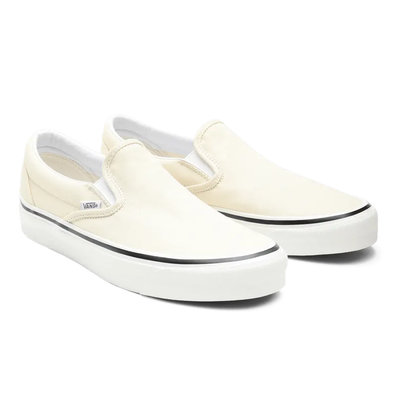 VANS Anaheim Factory Classic Slip-on 98 Dx Wit (VN0A3JEXQWP)