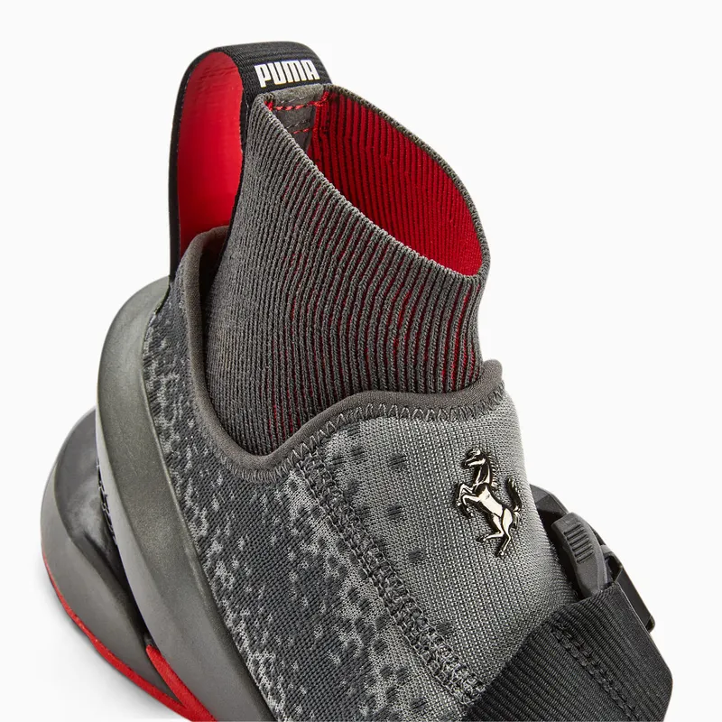 Puma Ferrari IONF Grijs/Rood (307227-01)