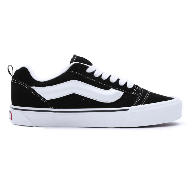 VANS Knu Skool Zwart (VN0009QC6BT)
