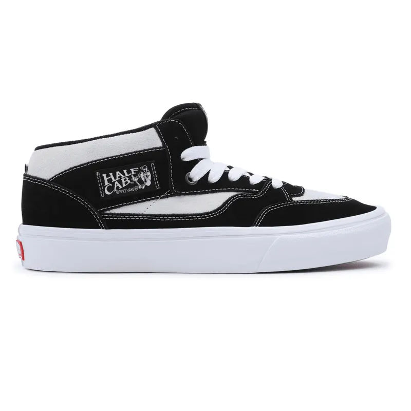 VANS Skate Half Cab ’92 Zwart (VN0A5KYA1KP)