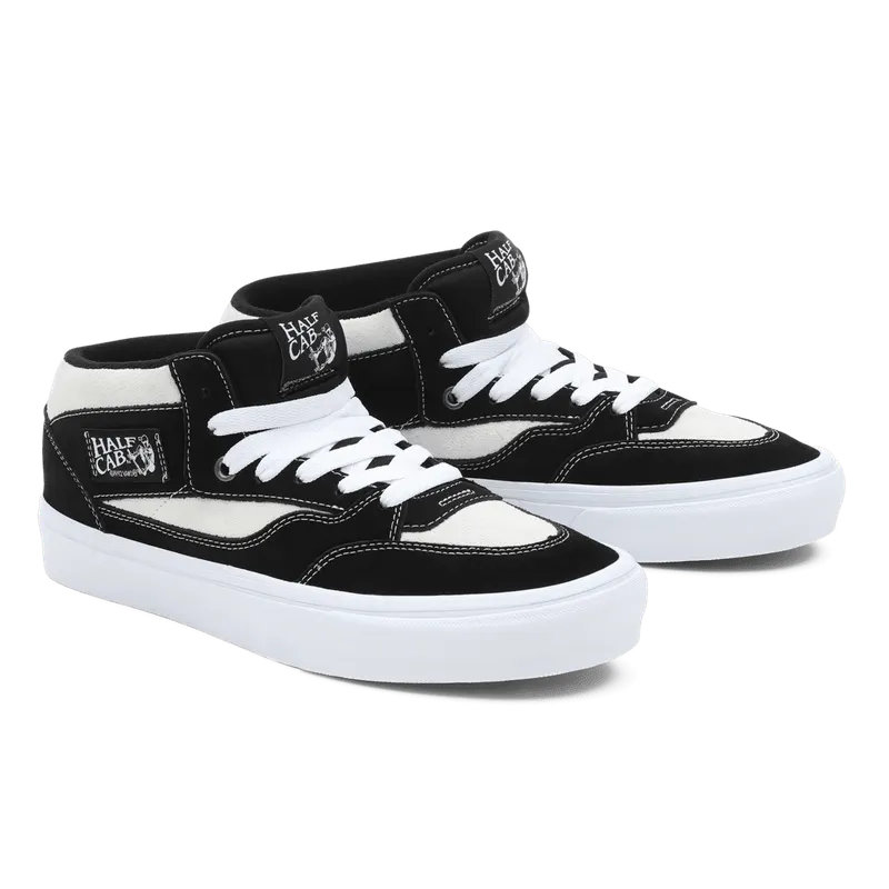 VANS Skate Half Cab ’92 Zwart (VN0A5KYA1KP)