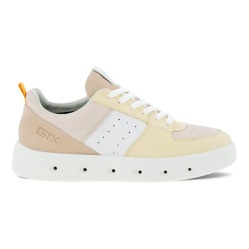 ECCO STREET 720 W Geel (20971360705)