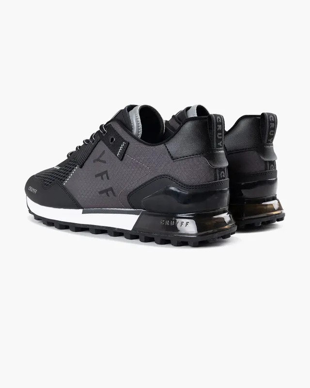 Cruyff Superbia Black (CC224170-998)