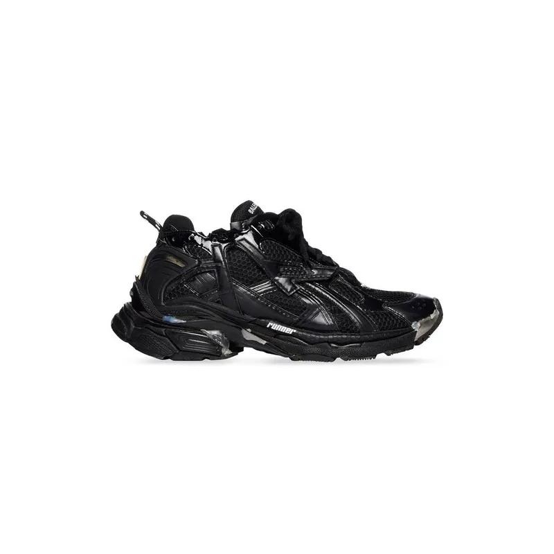 Balenciaga Runner Trainers Black (677402W3RB11000)
