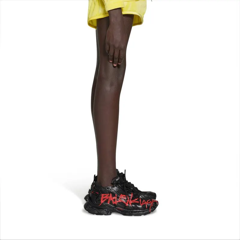 Balenciaga Runner Graffiti Trainers Black (677403W3RBQ1060)