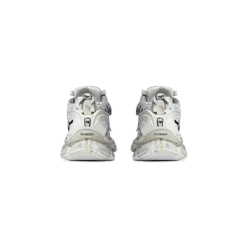 Balenciaga Runner Graffiti Trainers White (677403W3RBQ9010)