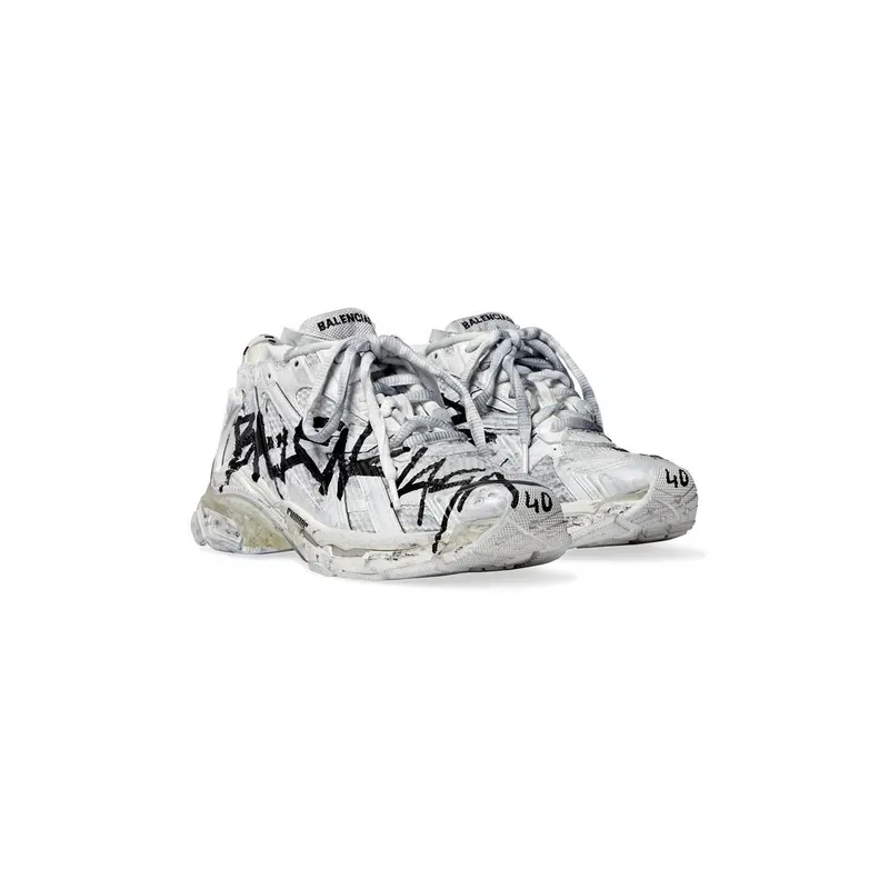 Balenciaga Runner Graffiti Trainers White (677403W3RBQ9010)
