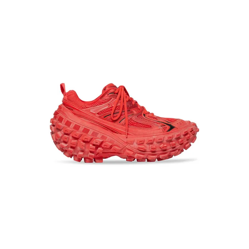 Balenciaga Defender Trainers Red (685613W2RAA6010)