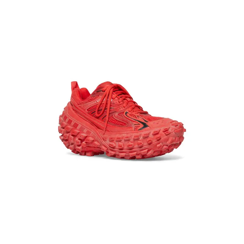 Balenciaga Defender Trainers Red (685613W2RAA6010)