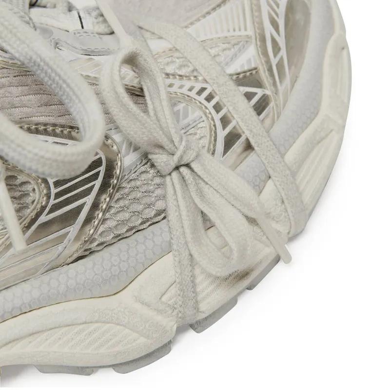 Balenciaga 3xl Trainers Off White (734734W3XL49191)