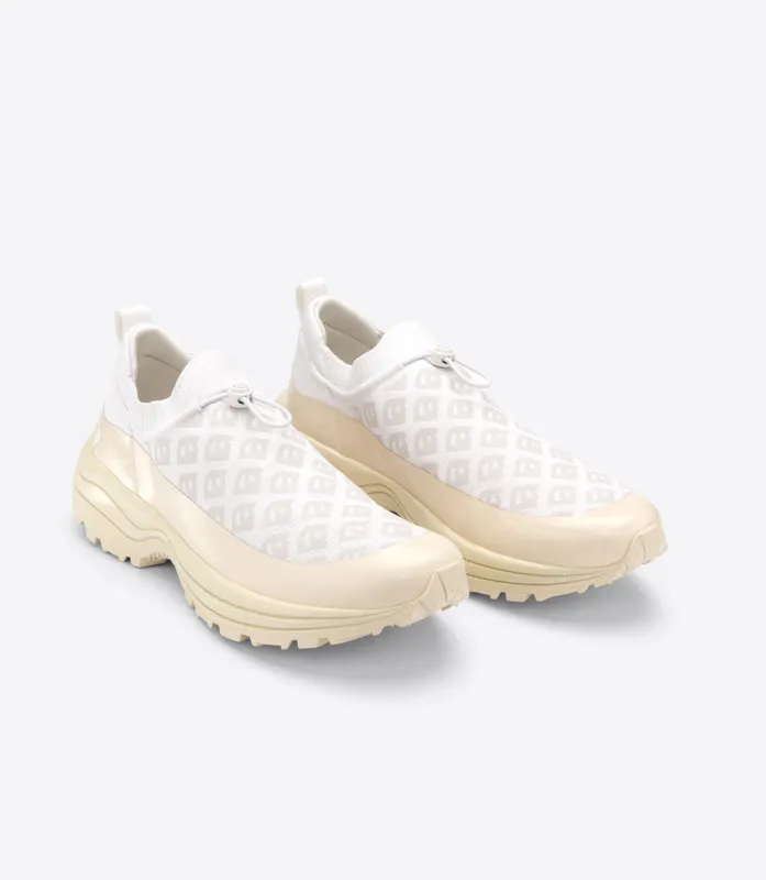 Veja VEJA X AMELIE PICHARD WHITE (VA0103068)