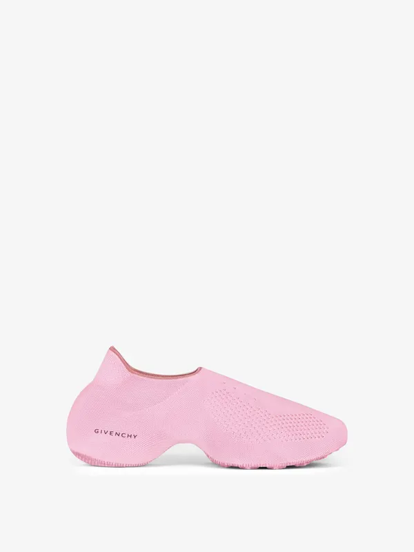 Givenchy TK-360 sneakers in knit (BE002VE1HC-681)