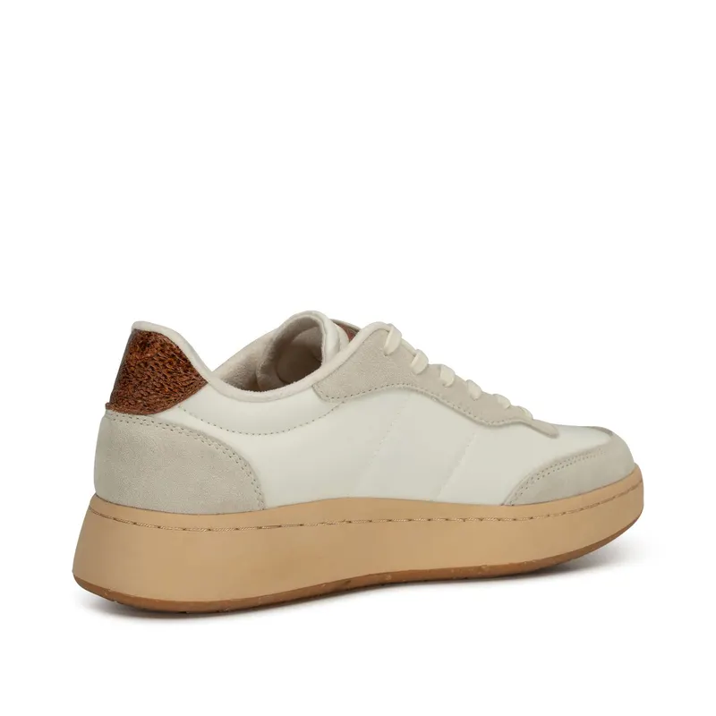 Woden May Whisper White (WL606 730)