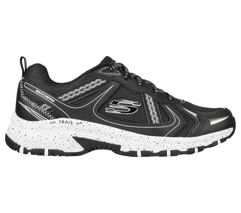 Skechers Hillcrest – Vast Adventure – Zwart / Wit (149820-BKW)